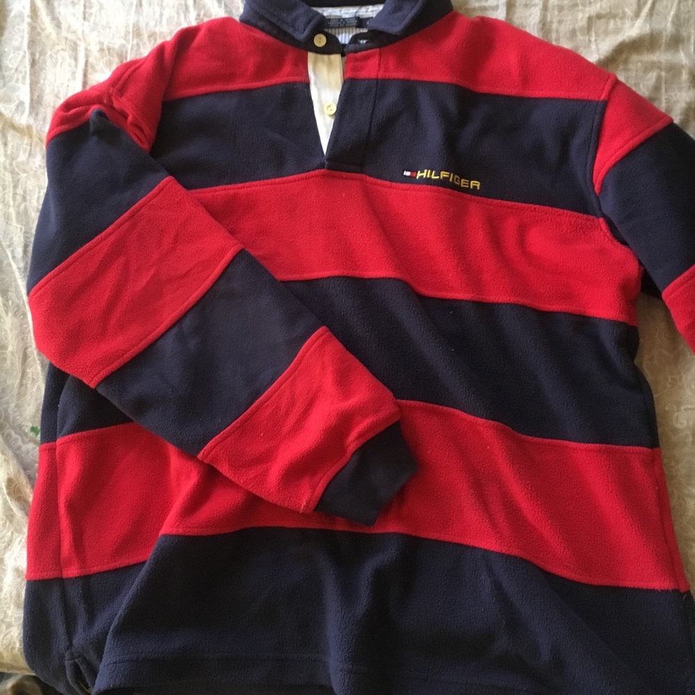 TH sweatshirt